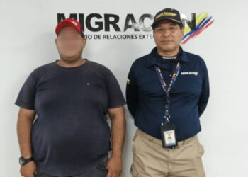 Migración Colombia deporta a ciudadano venezolano tras cumplir condena por hurto en La Guajira