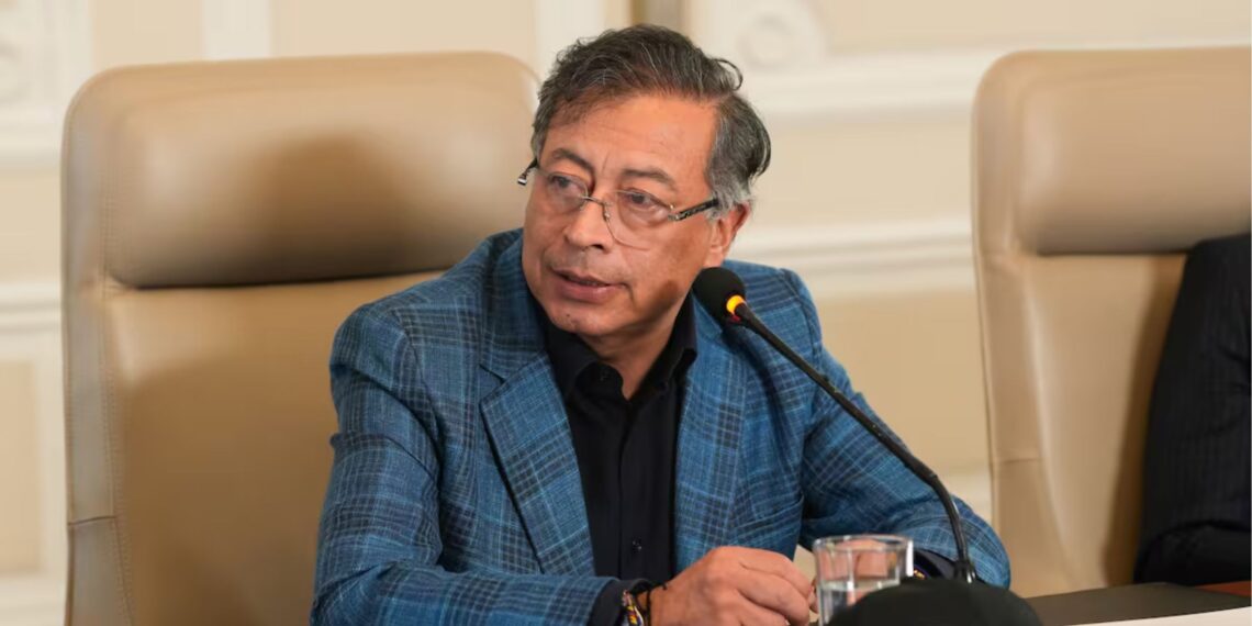 CNE ratifica sanción a la campaña Petro Presidente 2022 por violación de topes electorales