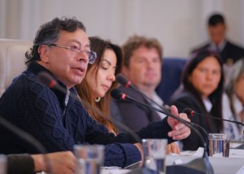 Presidente Petro anunció diálogo con comunidades wayuu para impulsar energías limpias en La Guajira