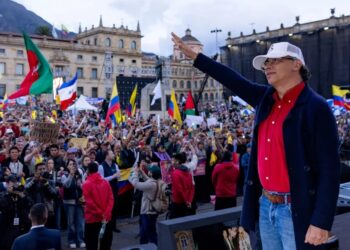 Aprobación del presidente Petro: ¿efecto teflón?