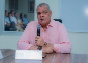 Y ahí sigue de pie ¡como un roble!
