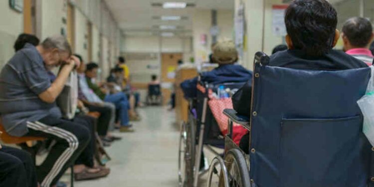 El colombiano de a pie, la salud y la política