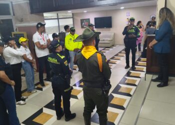 Policía fortalece acciones de control sanitario y ambiental en hoteles de Maicao