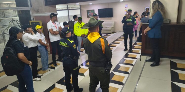 Policía fortalece acciones de control sanitario y ambiental en hoteles de Maicao