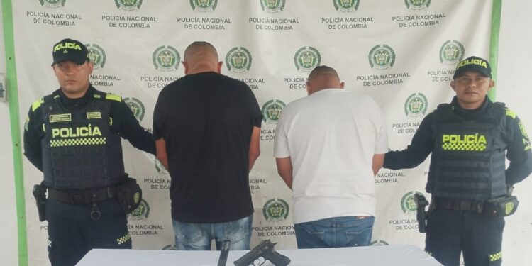 Capturan a dos hombres y aprehenden a un menor con arma ilegal en el barrio El Bosque de Maicao