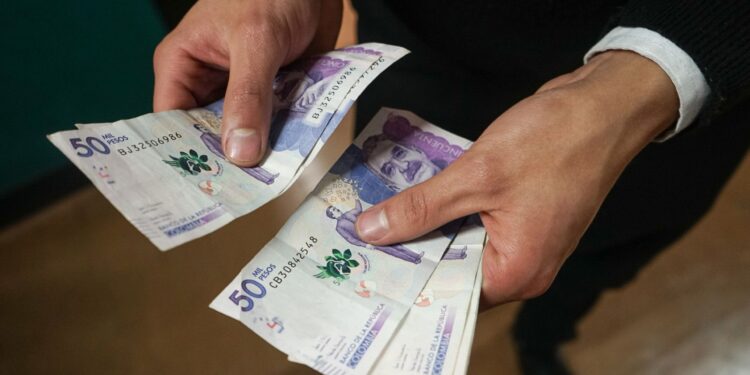 Reducción de la jornada laboral y aumento de recargos entrarán en vigor desde julio