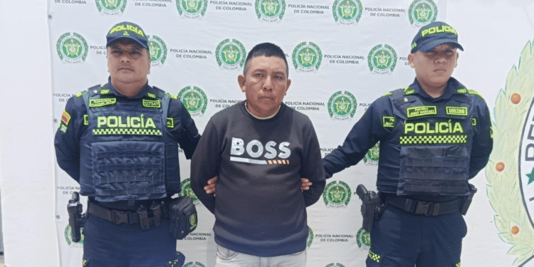 Capturan a hombre con arma de fuego y municiones en zona rural de Uribia