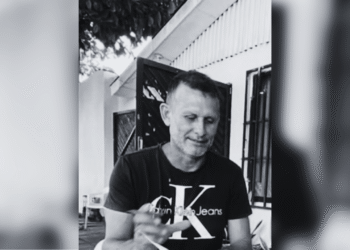 Hombre murió tras recibir descarga eléctrica y caer de un árbol en Juan de Acosta
