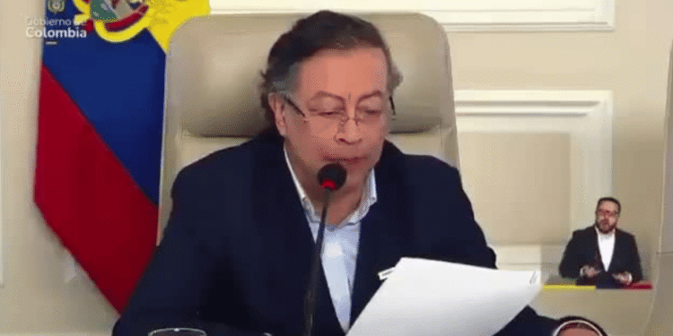 Petro pidió disculpas públicas a periodistas tras fallo de la Corte Constitucional