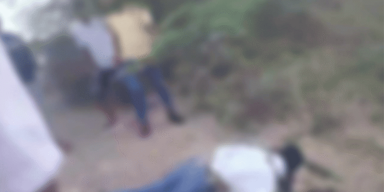 Hallan dos cuerpos con impactos de bala en la vía entre Riohacha y Cuestecita