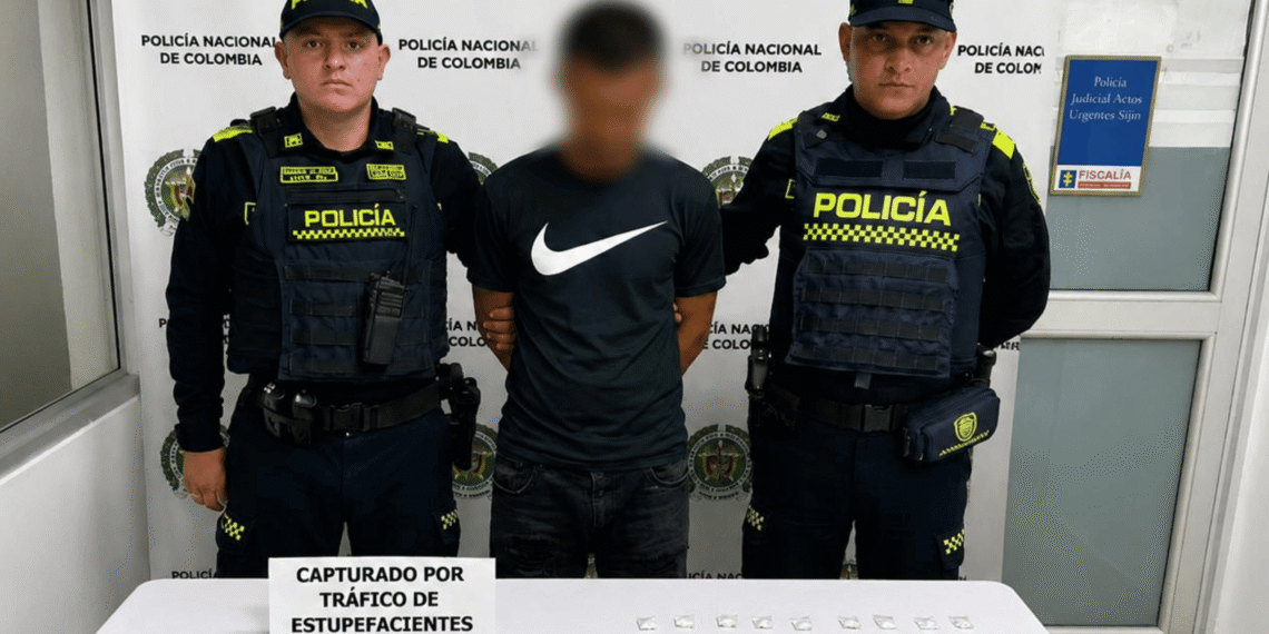 Capturan a hombre con dosis de cocaína y cigarrillos de marihuana en Riohacha