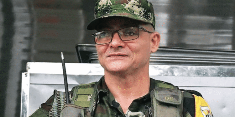 Disidencias de ‘Iván Mordisco’ anunciaron cese de operaciones durante periodo electoral en Colombia