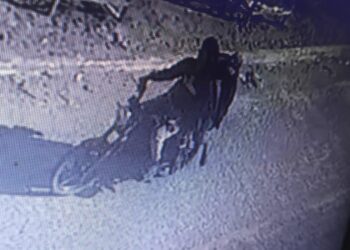 Adolescente fue golpeada y despojada de su celular durante atraco en el barrio Yosu de Uribia
