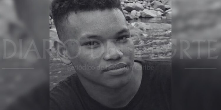 Familia recibe el cuerpo de adolescente asesinado en Mingueo tras cinco meses de espera