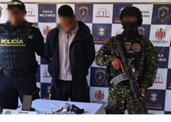 Capturan a presunto integrante del Clan del Golfo con arma de fuego en Santa Marta