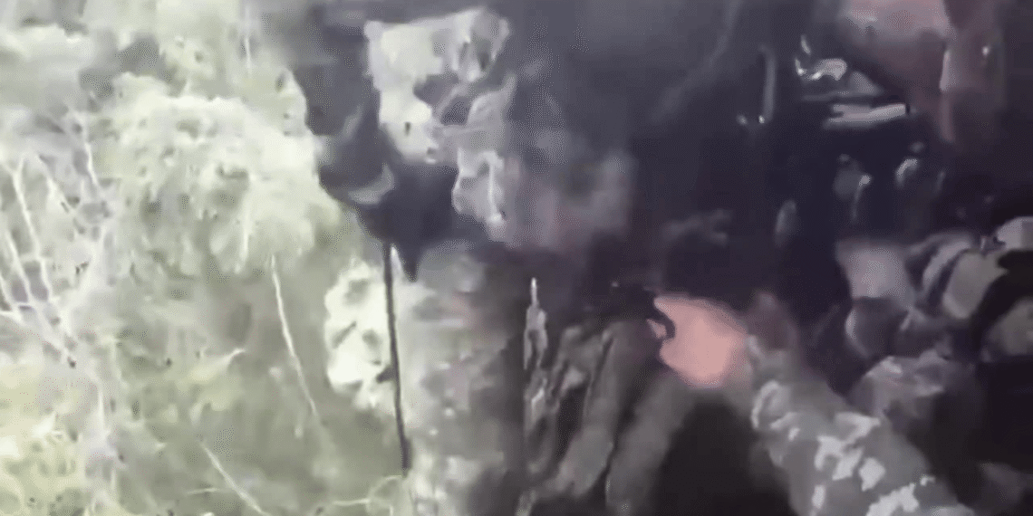 Operación militar en Guaviare deja tres integrantes de disidencias abatidos y seis menores recuperados