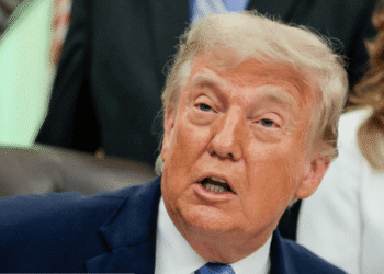 Trump anuncia acuerdo con Irán para reabrir el estrecho de Ormuz y poner fin al conflicto
