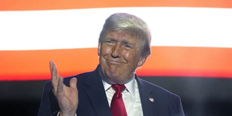 Trump ofrece ayuda a Venezuela tras terremotos y alerta por graves daños