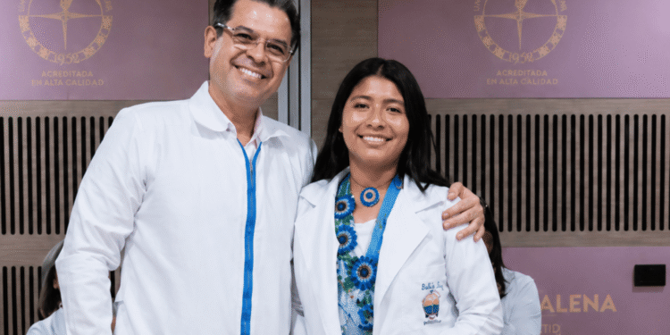 Belkis Lorena Gil marca un hito como primera médica del pueblo kogui en Colombia