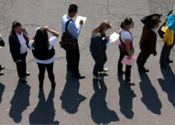 Desempleo en Colombia alcanzó el 8 % en mayo, la cifra más baja en 25 años