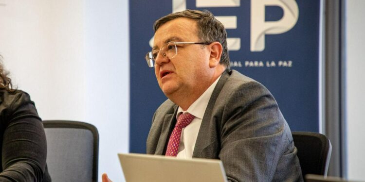 Presidente de la JEP defiende la justicia restaurativa y pide diálogo institucional al Gobierno entrante