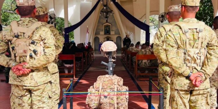 Ejército conmemoró en Riohacha el Día del Héroe de la Nación y sus Familias
