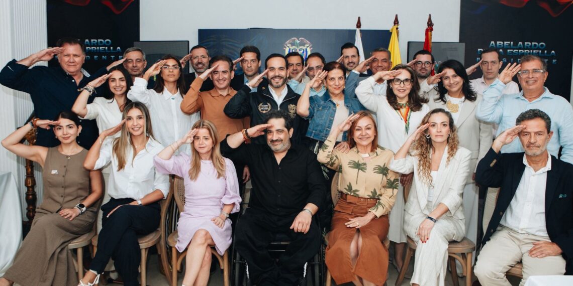 De La Espriella reunirá a su gabinete en Barranquilla para un Consejo de Ministros y un retiro espiritual previo a su posesión