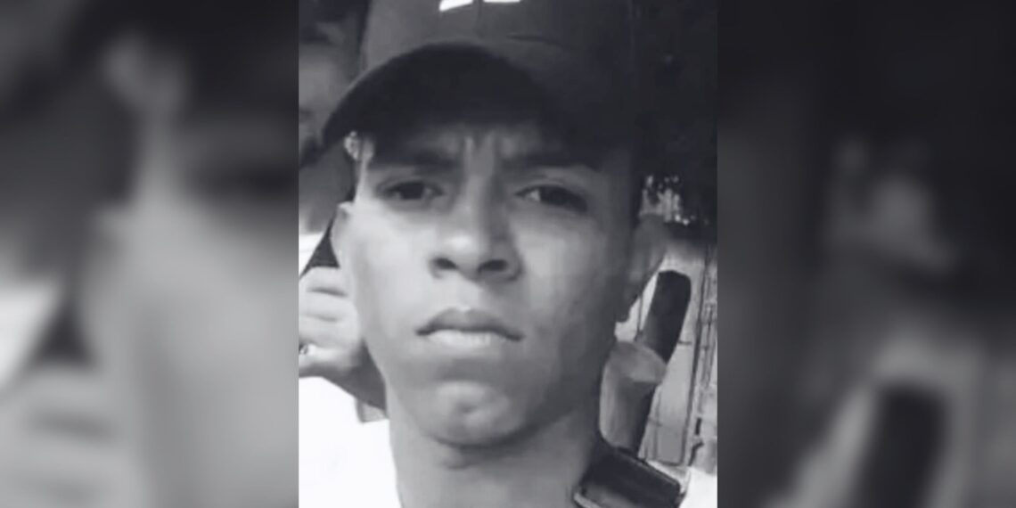 Identifican a joven asesinado en atentado sicarial en una ferretería de Barrancas