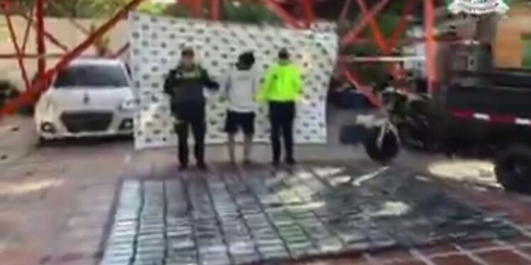 Incautan 300 kilos de cocaína en el Cesar; cargamento tenía como destino Uribia