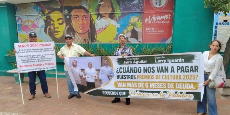 Ganadores y finalistas de los Premios Departamentales de Cultura 2025 exigen pago de incentivos