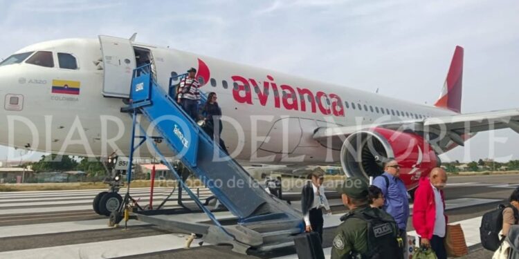 Falsa amenaza de explosivos en vuelo de Avianca paralizó operaciones en el aeropuerto de Riohacha