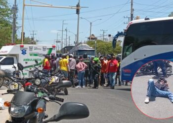 Motociclista resulta herido tras choque con bus interdepartamental en Riohacha