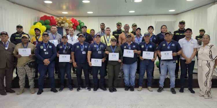 Policía exalta compromiso de los líderes comunitarios con la seguridad y la convivencia ciudadana en Maicao