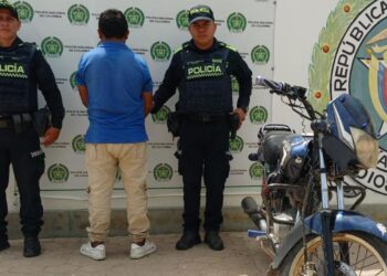 Capturan a un hombre por receptación y recuperan motocicleta con requerimiento judicial en Uribia