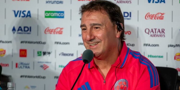 Renovación de Néstor Lorenzo en la Selección Colombia desata ola de críticas
