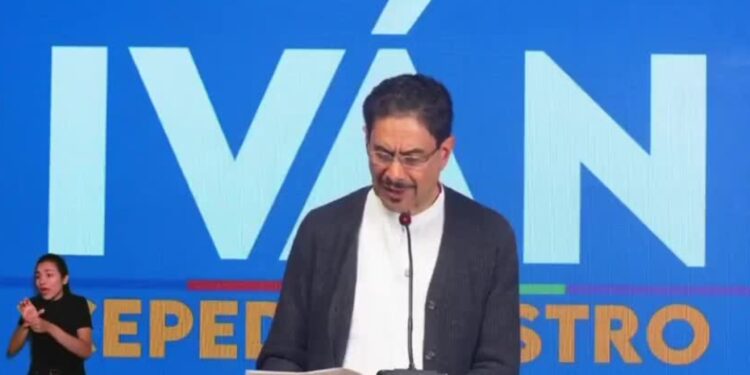Cepeda cuestiona anuncios de De La Espriella y pide vigilancia internacional