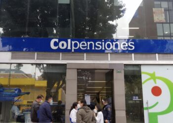 Finaliza la ventana para cambiar de régimen pensional mientras la reforma sigue en revisión de la Corte