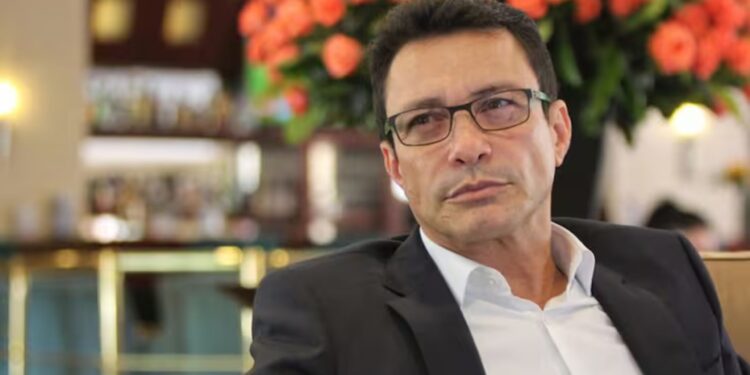 Carlos Caicedo rechaza acusaciones y anuncia que defenderá su inocencia por la vía judicial