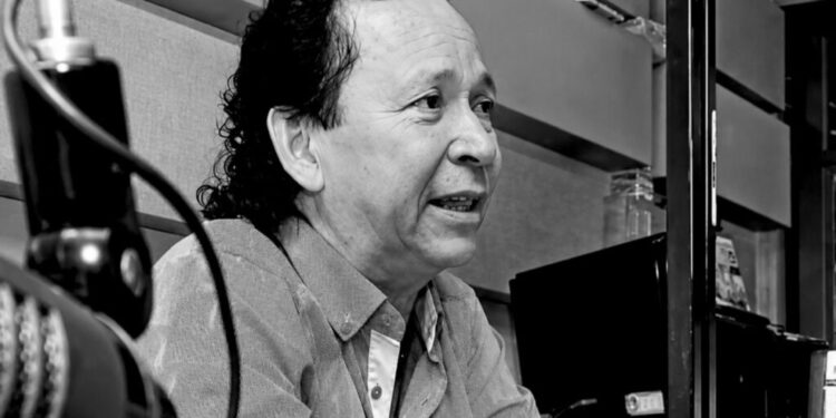 Falleció Andy Pérez, histórica voz y exdirector de Olímpica Stereo en Barranquilla