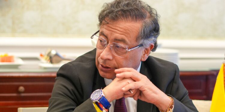 Defensa de alias ‘Papá Pitufo’ denuncia penalmente al presidente Gustavo Petro