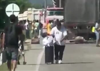 Comunidad bloquea la vía en Luruaco tras operativo contra actividades mineras