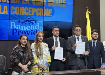 Radican proyecto de reforma constitucional para prohibir el aborto en Colombia