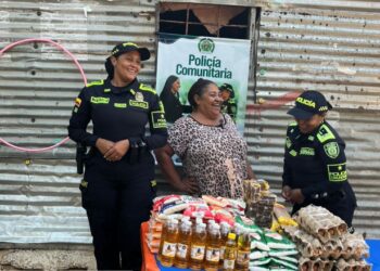 Policía Comunitaria fortalece la convivencia con jornada de integración en Riohacha