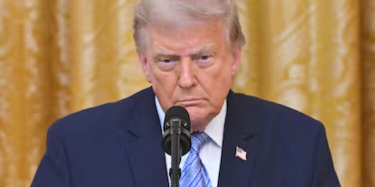 Trump advierte que Irán “pagará un alto precio” por muerte de soldados estadounidenses