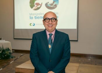 Carlos Mazeneth Dávila, un villanuevero que enaltece a la región