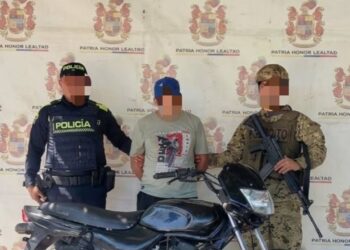 Capturan a un hombre e incautan motocicleta durante operativos de control en Distracción