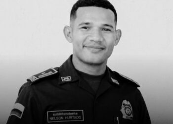 Subintendente de la Policía muere tras impactar contra un semoviente en vías del Cesar