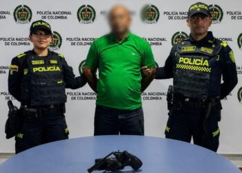 Capturan a un hombre por porte ilegal de arma de fuego en Distracción