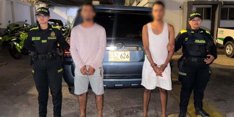 Capturan a dos jóvenes en Maicao por falsedad personal durante operativo policial