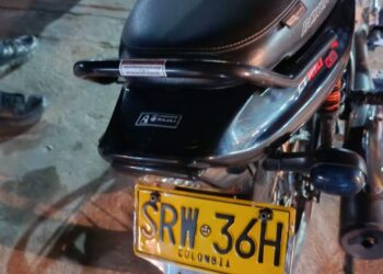Accidente entre motocicletas deja a dos hermanos lesionados en Fonseca